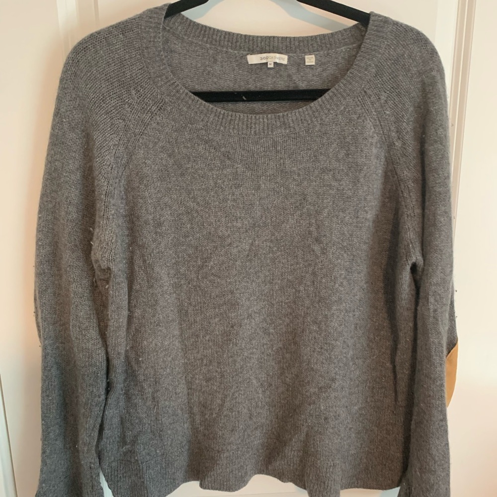 100%Cashmere sweater - gray with leather arm patches, Size M